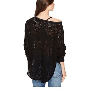 Free People Tops - Free People not cold in this top Free People Tops - Free People not cold in this top
